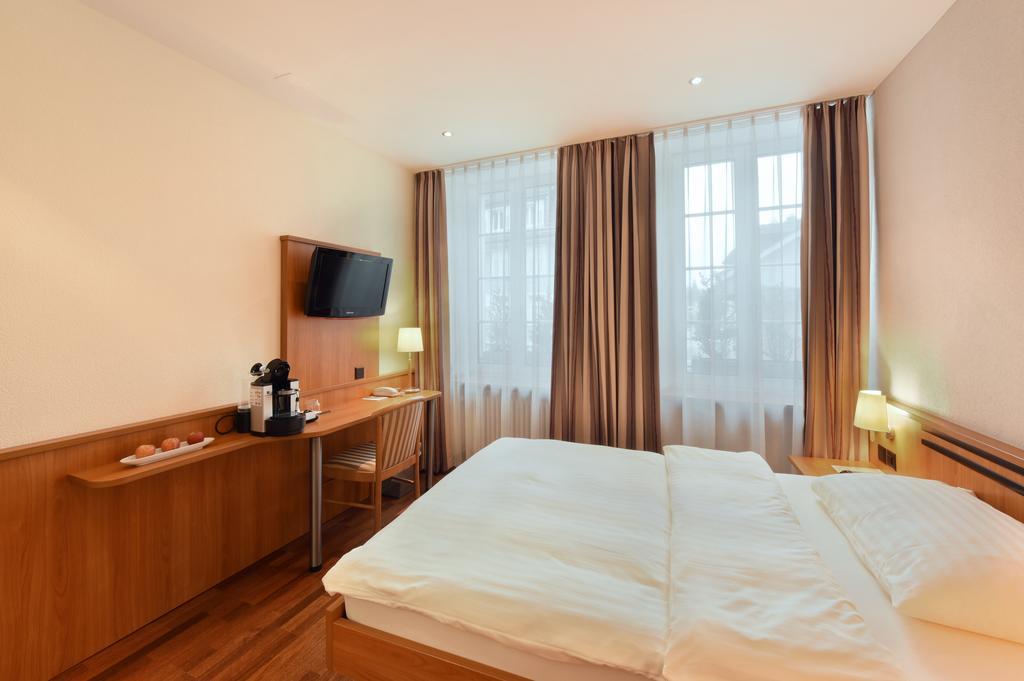 Apart Hotel Amadeo Zofingen Exterior photo