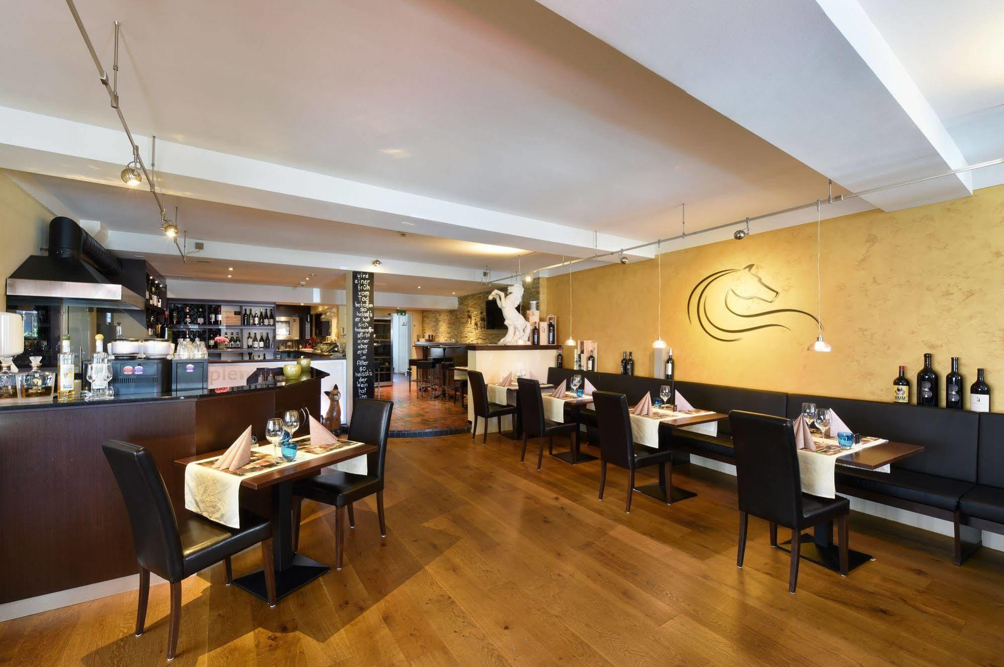 Apart Hotel Amadeo Zofingen Exterior photo